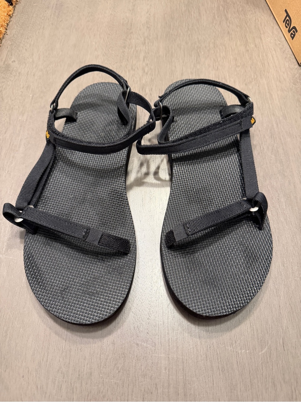 Teva Slim Lea